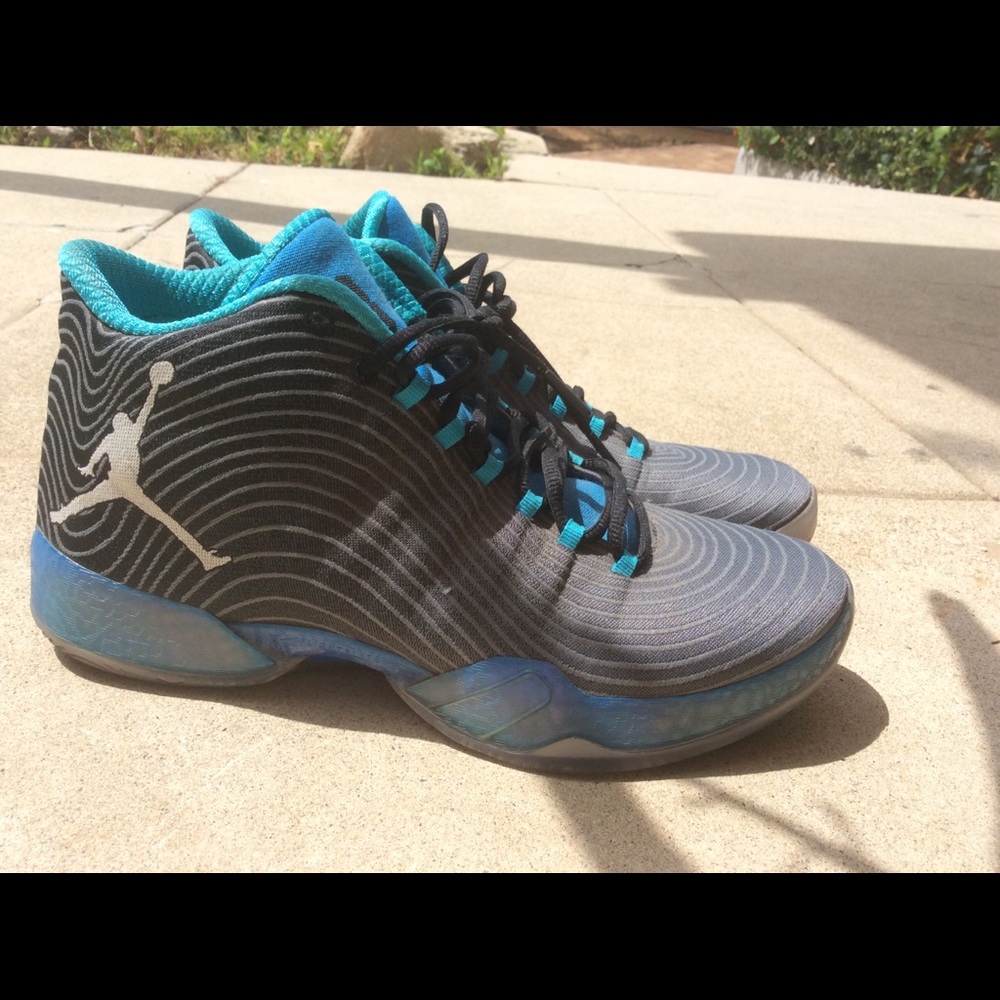 Jordan XX9 Playoff Pack Away SZ 11 Great Condition